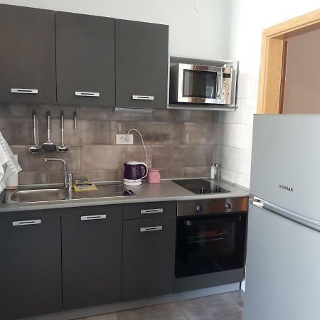 Apartmani Korina Starigrad Paklenica Esterno foto