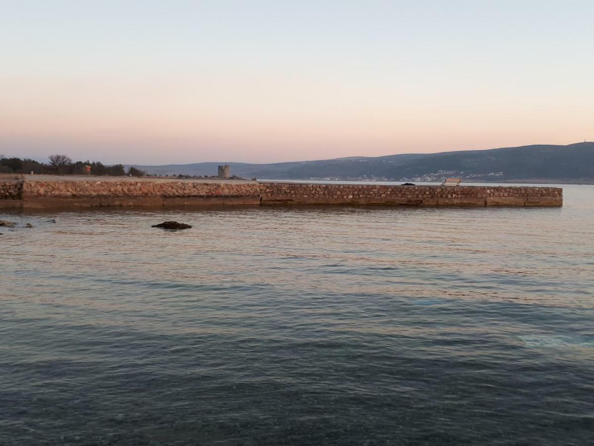 Apartmani Korina Starigrad Paklenica Esterno foto