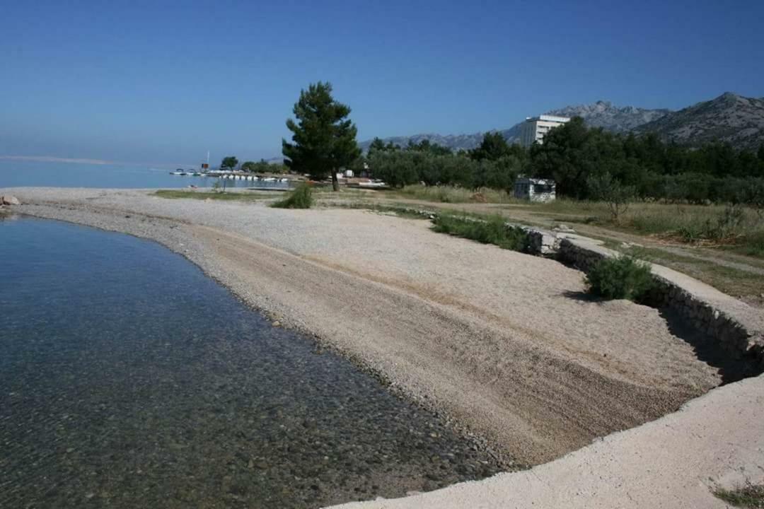 Apartmani Korina Starigrad Paklenica Esterno foto