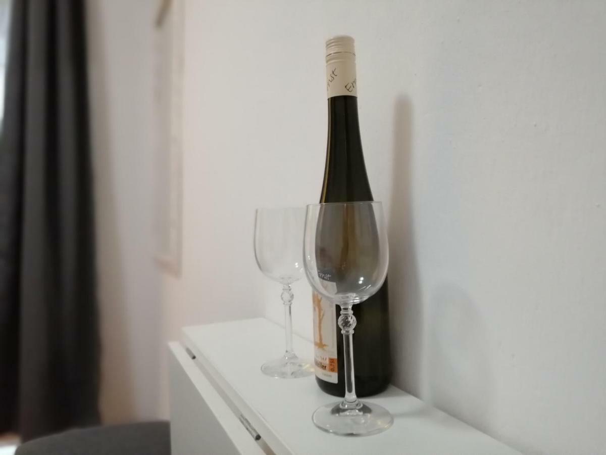 Apartmani Korina Starigrad Paklenica Esterno foto