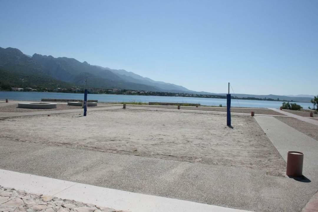 Apartmani Korina Starigrad Paklenica Esterno foto